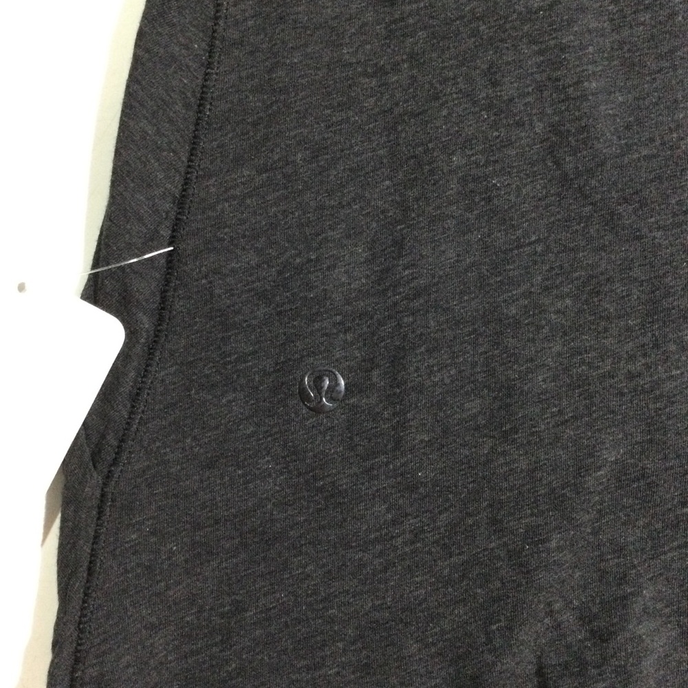 Lululemon Size 10 Radiant Long Sleeve Pullover - Picture 9 of 13